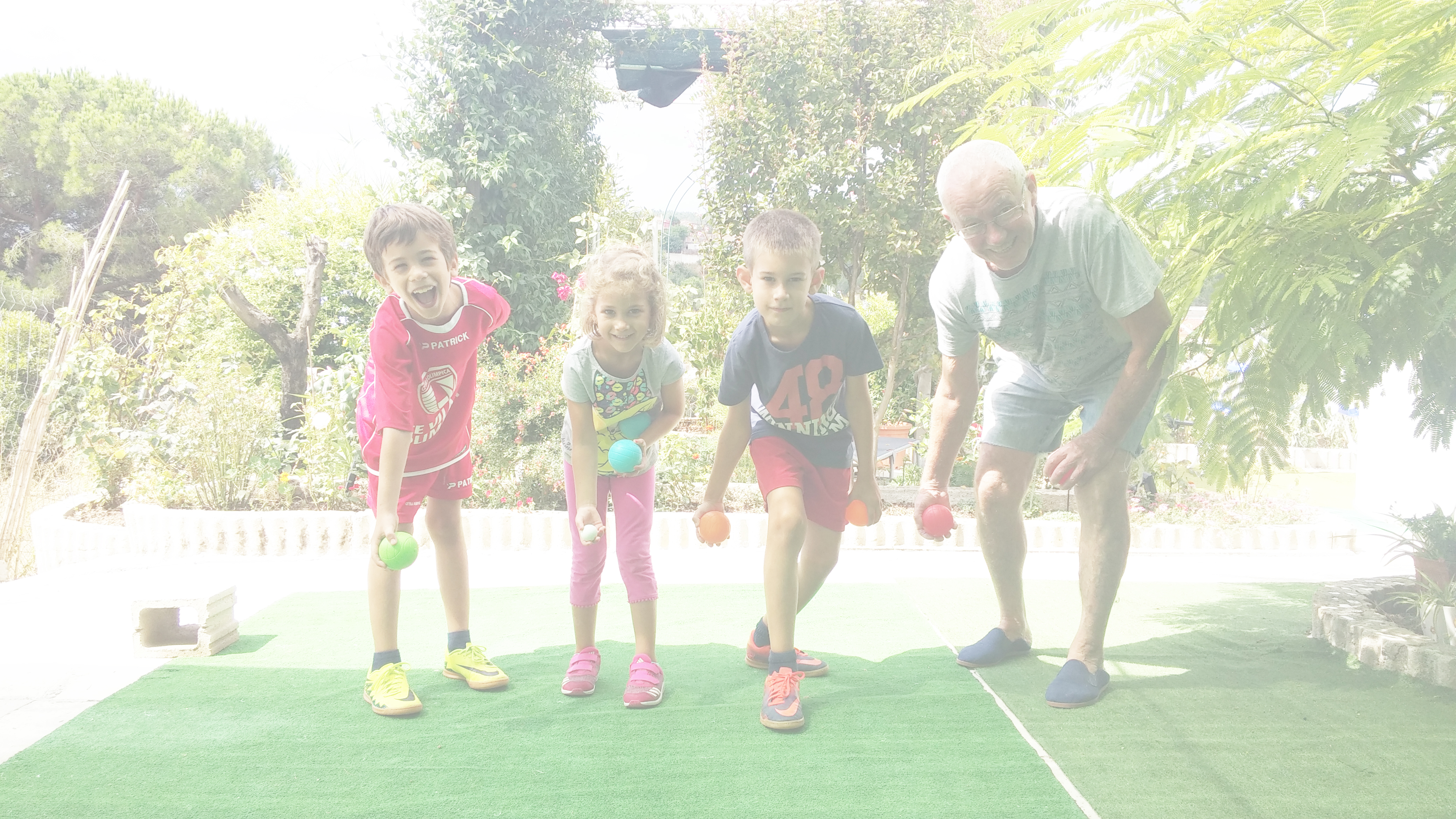 papa con niños petanca2